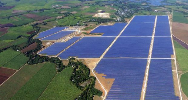هولندا تعتزم بناء أكبر مزرعة للطاقة الشمسية في العالم
